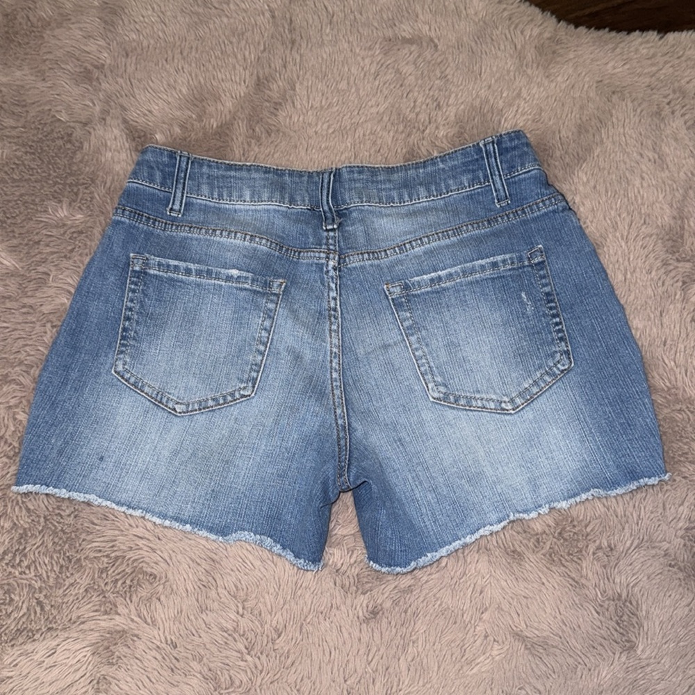 Time and Tru denim cutoff shorts women’s blue jean distressed shorts 8 short - Picture 4 of 6